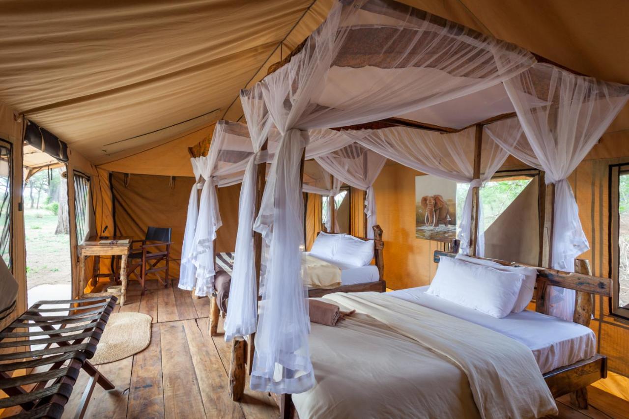 Baobab Tented Camp Kwa Kuchinia Exterior foto
