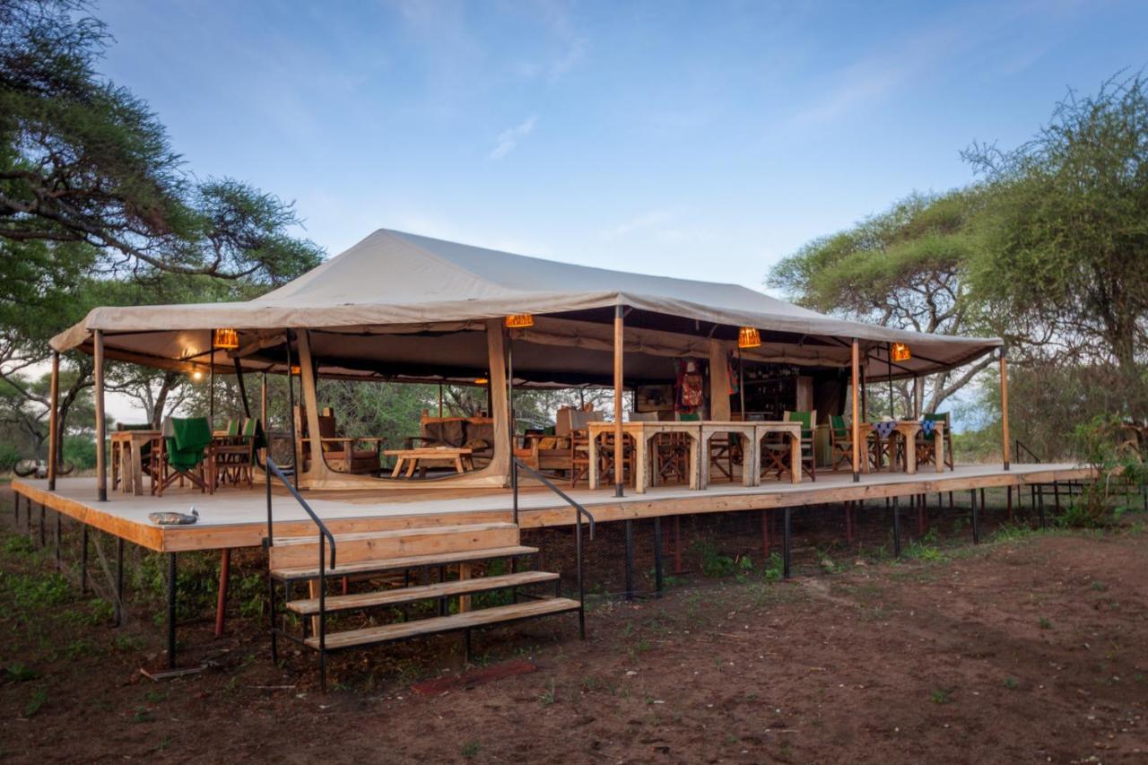 Baobab Tented Camp Kwa Kuchinia Exterior foto